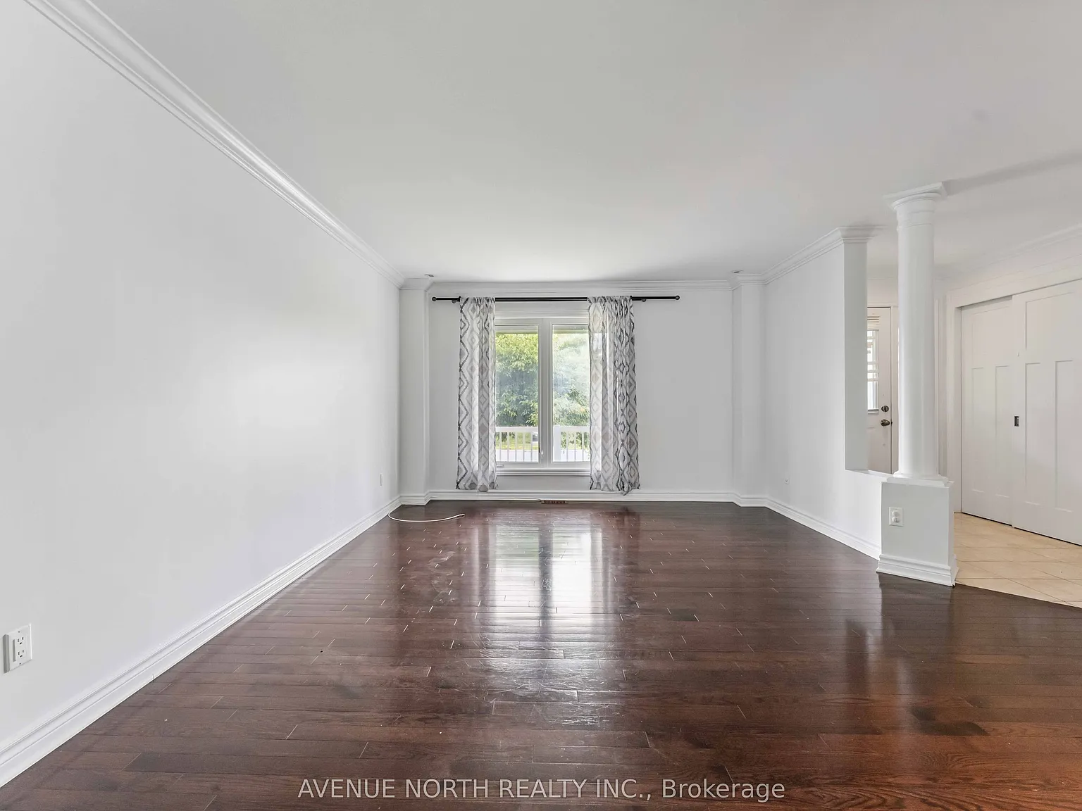 4 bed, $3,000 — Photo 3
