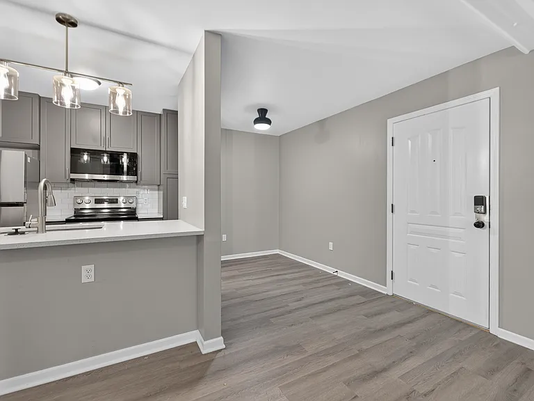 12011 W 58th Pl #A — Photo 7