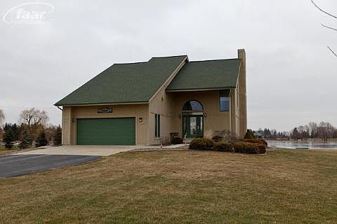 1st image of 10341 Wake Robin Dr