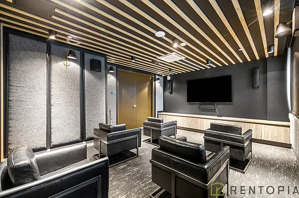 Rented by JCS Realty Group LLC | media 18