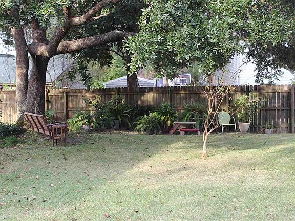 5th image of 3860 Leesway Cir