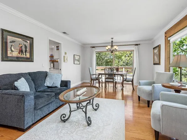 9 Lupine Circle, Novato, CA 94947