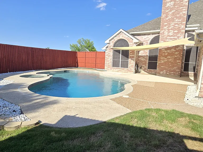7509 Avalon Dr — Photo 26