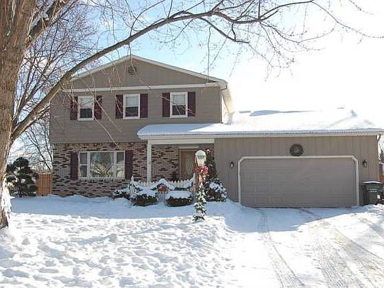 1st image of 111 Creston Dr