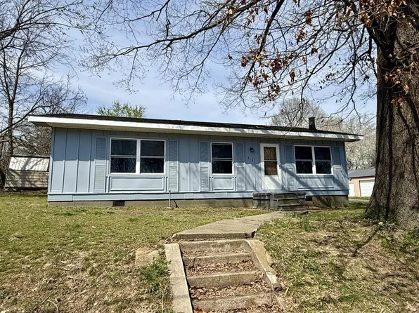 313 Locust St, Providence, KY 42450