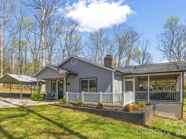 241 Pokeberry Trl, Concord, NC 28027