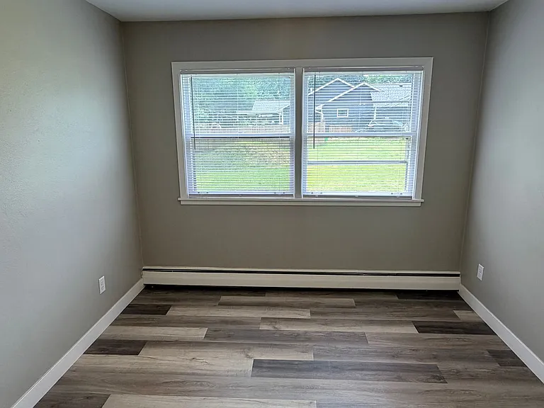 834 Allen Avenue — Photo 4