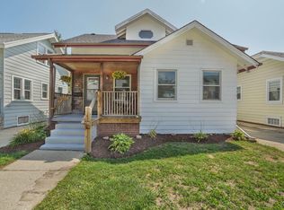 2609 Cottonwood Ct, Racine, WI 53402