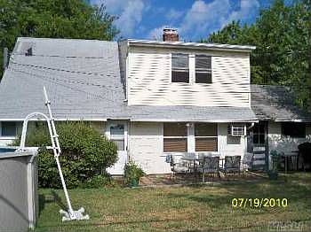 2nd image of 229 Elm Dr E