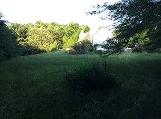 198 N Moodus Rd, Moodus, CT 06469