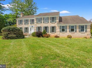 13200 Lantern Hollow Dr, Gaithersburg, MD 20878