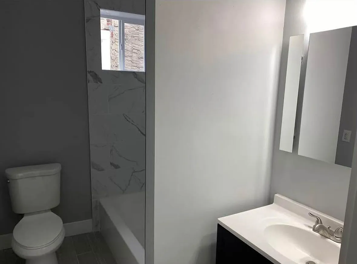2 bed, 900 sqft, $1,400 — Photo 1