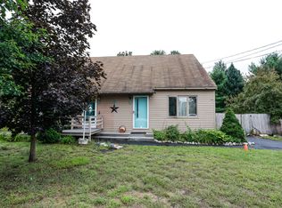 63 Dale Rd #B, Hooksett, NH 03106