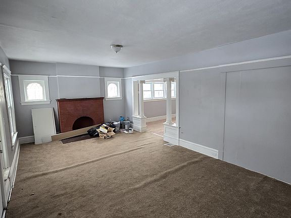 3rd image of 7608 Lawnview Ave #1
