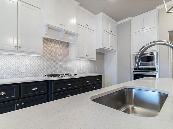 5th image of 2917 Dudley Ct