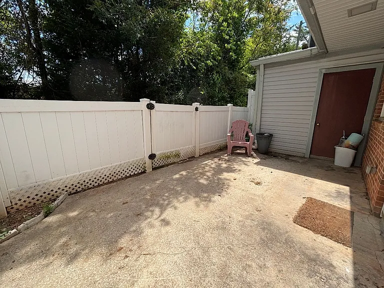 4743 Champion Ct — Photo 9