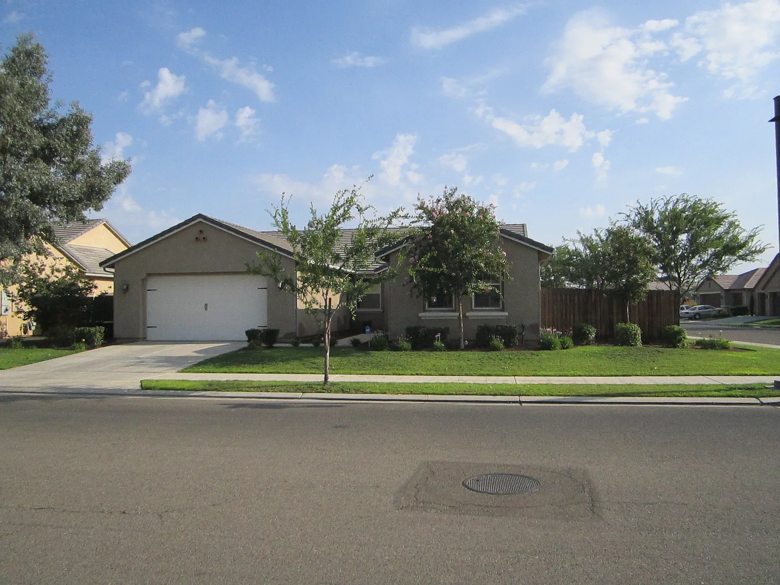 3385 Bellaire Ave photo 1