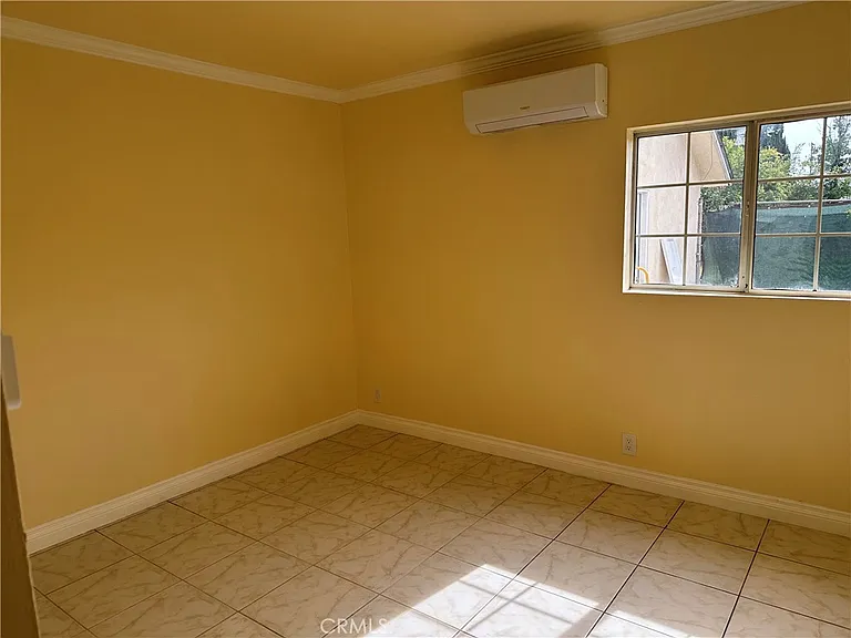 10534 Daines Dr — Photo 7
