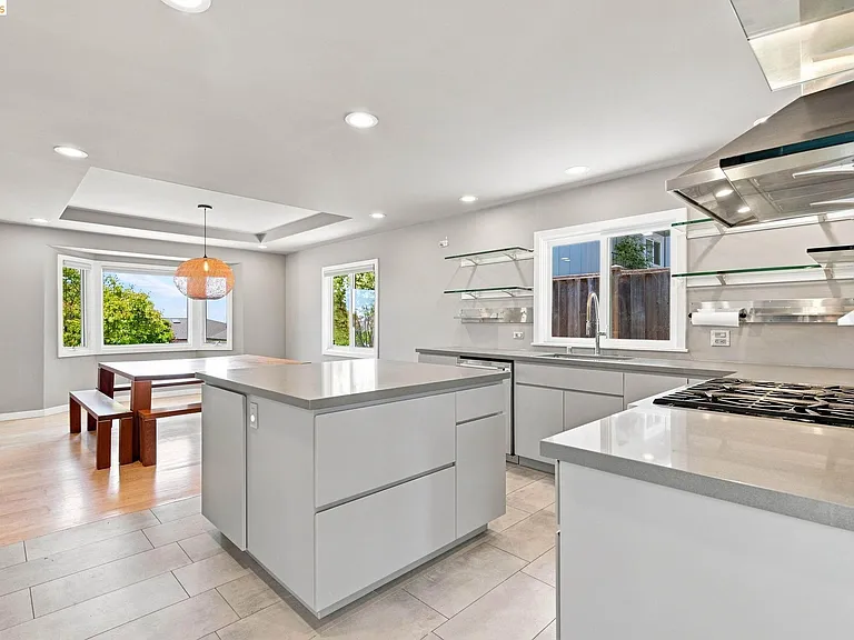 26 Dudley Ct — Photo 10