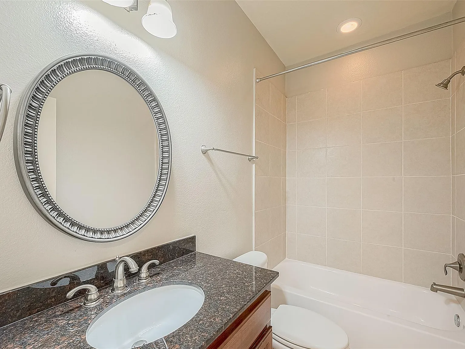 4406 Schuler St — Photo 4