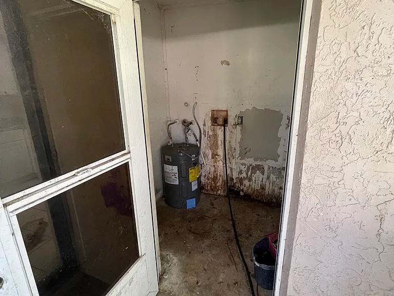 6702 Miramar Ave #D — Photo 11