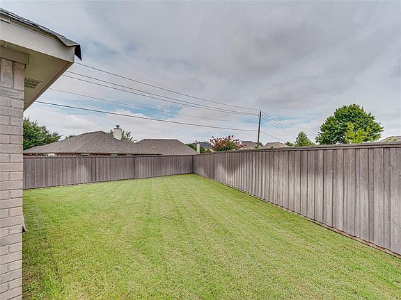 3rd image of 3800 Chelsea Dr