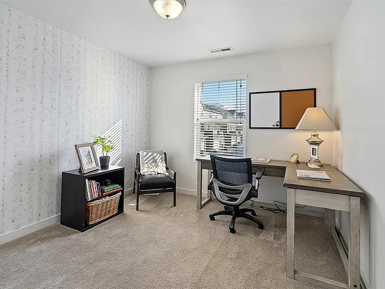 14818 S Queens Garden Ln — Photo 6