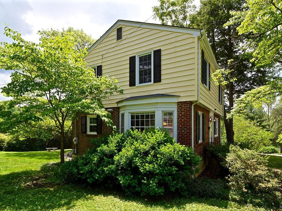 2nd image of 2784 Westhampton Ave SW