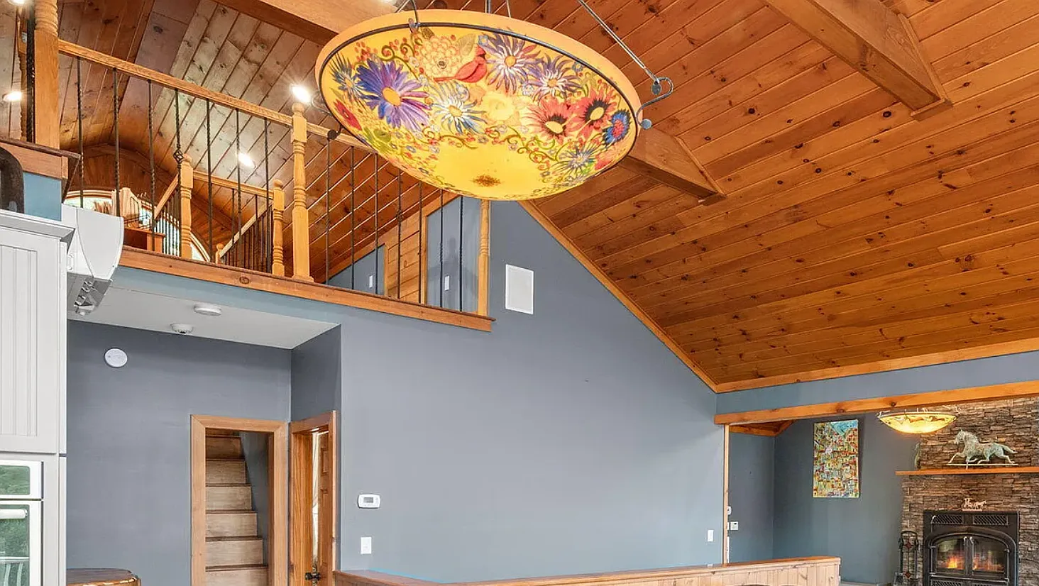 4 bed, 2900 sqft, $3,000 — Photo 3