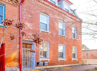 1030 Geyer Ave, Saint Louis, MO 63104