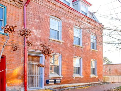 1030 Geyer Ave, Saint Louis, MO, 63104