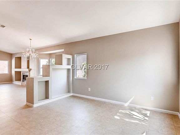 2nd image of 335 Laguna Glen Dr