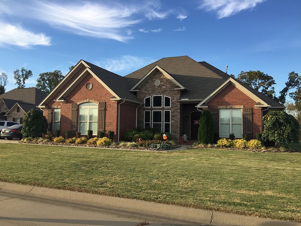 1st image of 25 Duncan Ln