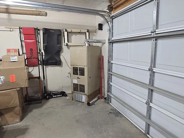 820 4th St, Big Sandy, MT 59520