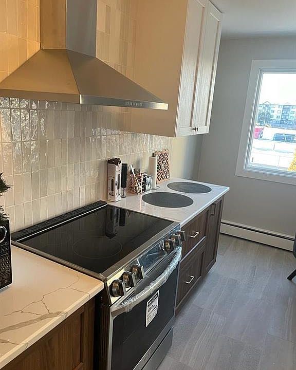 1st image of 10014 N Morrison St #302