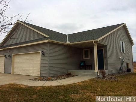 2nd image of 1117 Mockingbird Loop