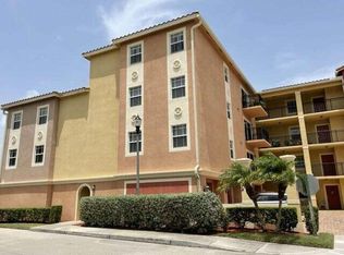 4190 Gator Greens Way UNIT 1, Fort Pierce, FL 34982