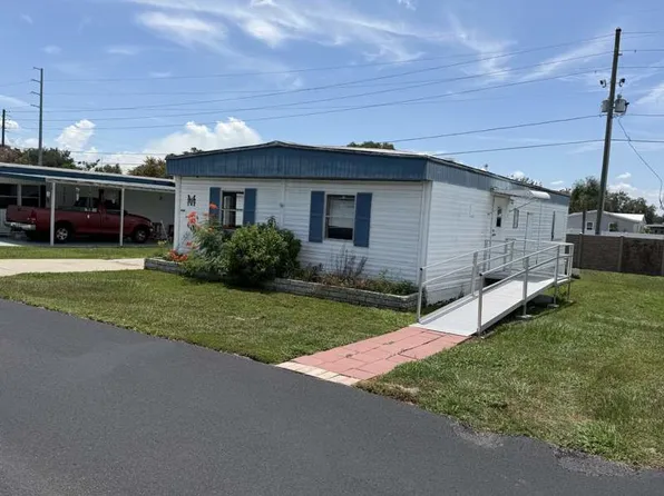 39650 Calamanda Ave #12, Zephyrhills, FL 33542