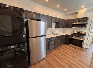 1028 W King St APT 1, York, PA 17404