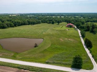 19900 N Sturgeon Cemetary Rd, Sturgeon, MO 65284