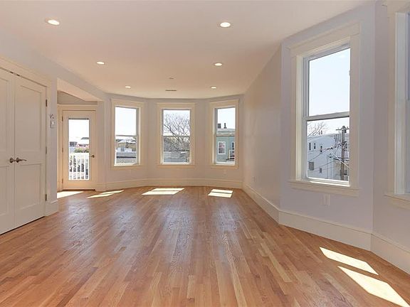 3rd image of 29 Cameron Ave