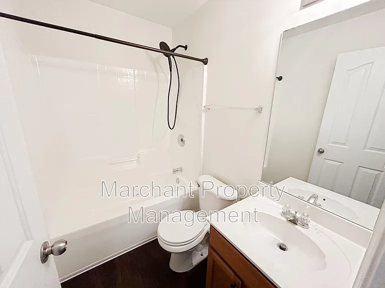 510 Riello Dr — Photo 13