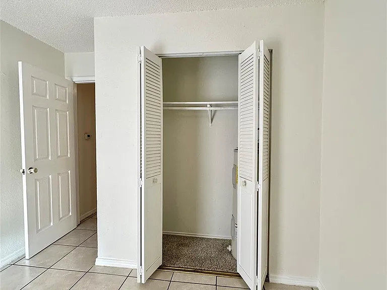 4322 Gillis St #206 — Photo 18