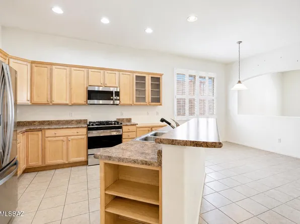 6485 W Knoll Pines Way, Tucson, AZ 85757