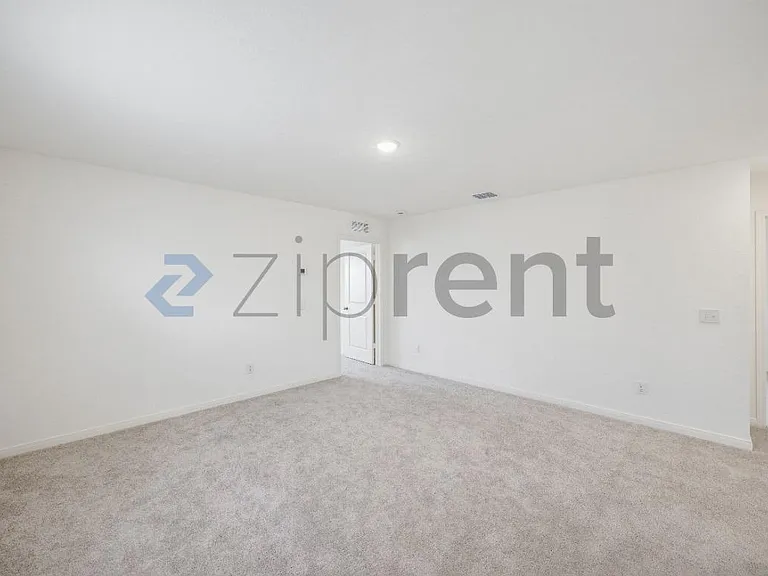 7536 Corral Smt — Photo 16
