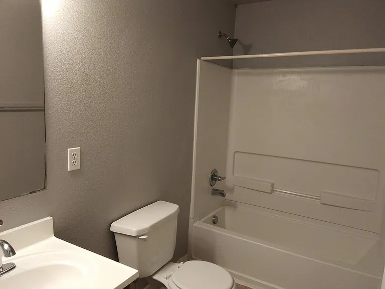 5026 Summit Wood #1 — Photo 16