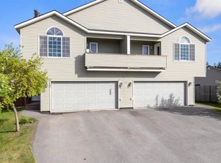 277 Whisper Knoll Cir #33, Anchorage, AK 99504