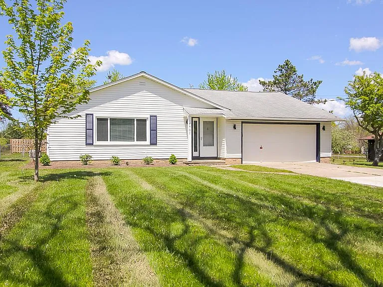 1701 Glenwood Dr — Photo 36