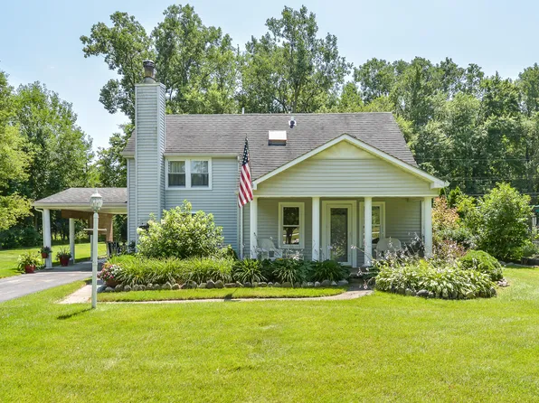 47169 Ecorse Rd, Van Buren Township, MI 48111