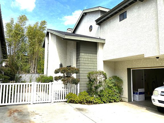 2nd image of 1113 Magnolia Ave APT 5
